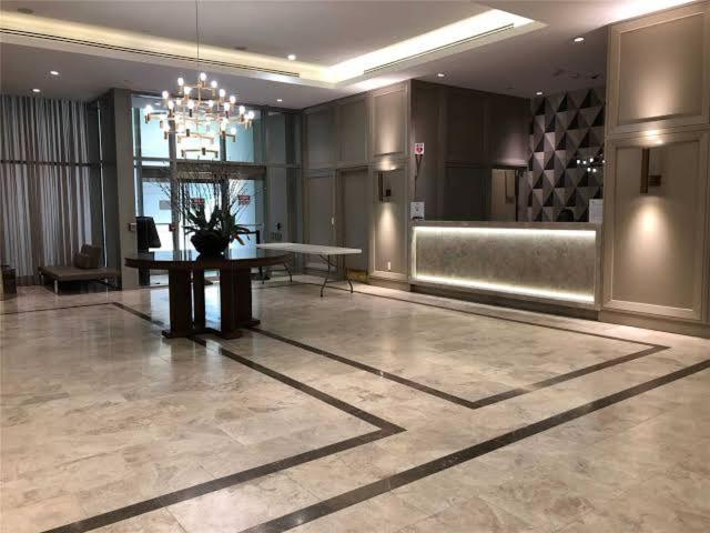 Luxury 2-Bedroom Apartment In Yorkville With The Best City View In Downtown Τορόντο Εξωτερικό φωτογραφία